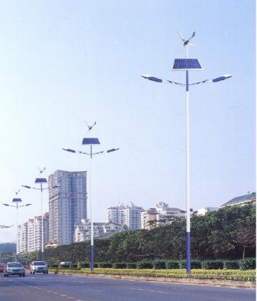 風光互補路燈系統(tǒng)設(shè)計方案（一套電源兩個燈）